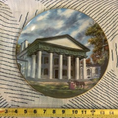 1979 Gorham Fine China collectible plate from the Southern Landmark Series featuring the Custis-Lee Mansion (Arlington House) in Virginia.