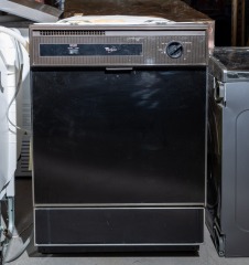 Whirlpool Dishwasher
