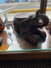 Elephant Stand