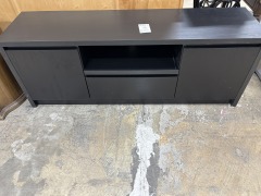 Winfield 2-Door TV Stand Media Console