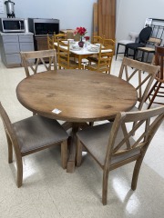 Round Table Chair Set