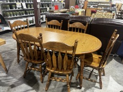 Maple Table & 6 Chairs    3056