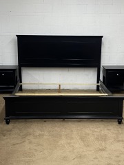Gorgeous Traditional Black King Bed Frame
