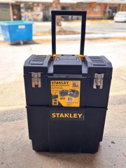 Stanley 2in1 Rolling Workshop