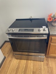 GE Glasstop Electric Stove