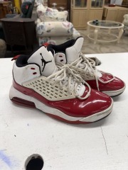 Nike Air Jordan Maxin 200 (GS) Men's 11