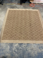 Brown Tan 100% 7x7ft Poly Rug