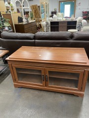 Dual Door Trad Wood Entertainment Center