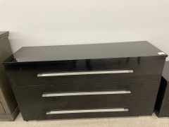 Black Lacquer Dresser