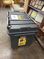 DeWalt Tough Chest (missing Wheels)