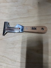 5-in-1 WOOD HANDLE PAINT SCRAPER (48390)