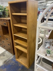 Retro Academia Bookshelf