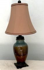 Pottery-style Ceramic Lamp in Earth Tones.