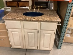 Sink W\/cabinet