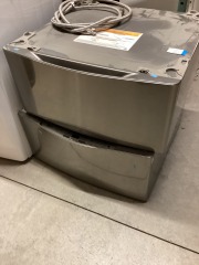 LG Sidekick Washer