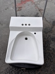 Wheelchair Accessible Sink 20\