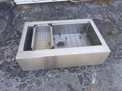 Single Basin Stainless Steel Sink w\/ Accessories