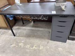 Black desk w\/ 5 dr