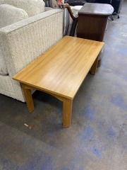 Basic Wood Look Coffee Table