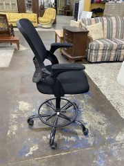 Hightop Black Mesh Office Chair