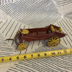 VINTAGE ARCADE CAST IRON MCCORMICK DEERING MANURE SPREADER