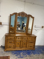 Grandiose  Thomasville Wood Dresser with Triple Mirror