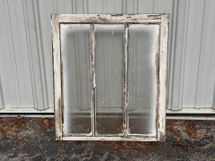 Wood Window 28\