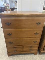 4 Drawer Maple Dresser