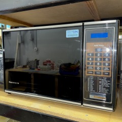 Vintage Kenmore mircowave