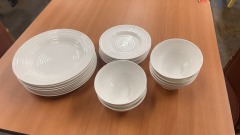 Food Network Meringue Dishes (Set of 22)