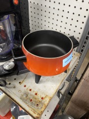 Small Skillet Pot