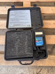 Pro-Charge Refrigerant Scale