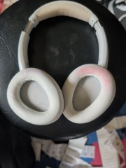 Miscellaneous: White Headphones - Fair