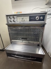 Vintage 1960's Frigidaire Flair Custom Deluxe Range
