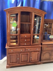 Hutch\/ Armoire