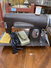 Kenmore Vintage 1940s Sewing Machine