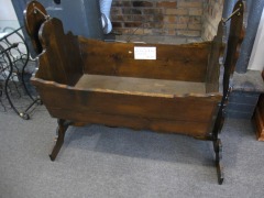 Antique Cradle * Display Only Not For Infant Use\
