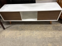 Misc. Living Room Furniture