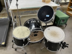 Drum Kit (lot)