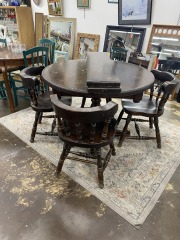Weathered Pirate Style Dining Table with Leafs & 4 Chairs