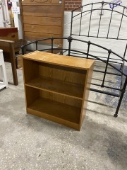Regular Wood Look Bookshelf
