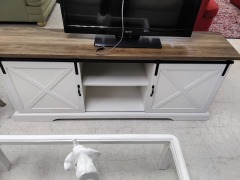 TV Console
