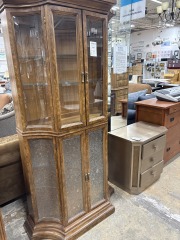 Vintage Frosted Class Burl Curio