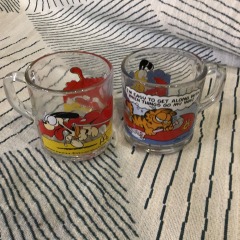 vintage 1978 McDonald's Garfield glass mug featuring Odie skateboarding, Set of 2