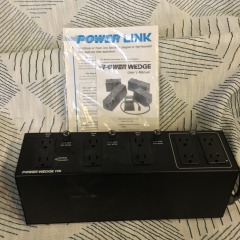 Audio Power Industries Power Wedge 116 - Balanced Power Conditioner \u2013 6 Outlet