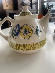Vtg, Teapot
