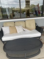 Blk Wicker Couch & Table