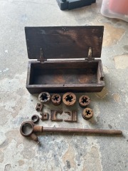 Toledo Pipe Threading set