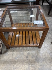 Wiid Side Table\/glass insert