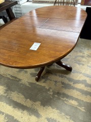 Oval Dining Table w\/ Pedestal